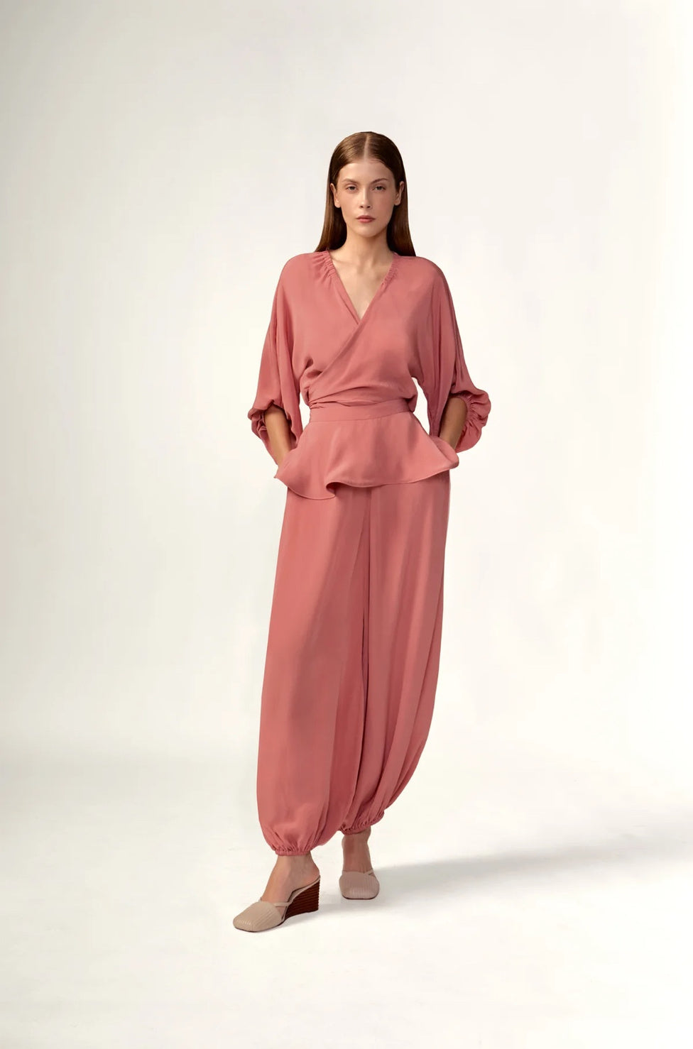 Solid Pelplum Balloon Pants